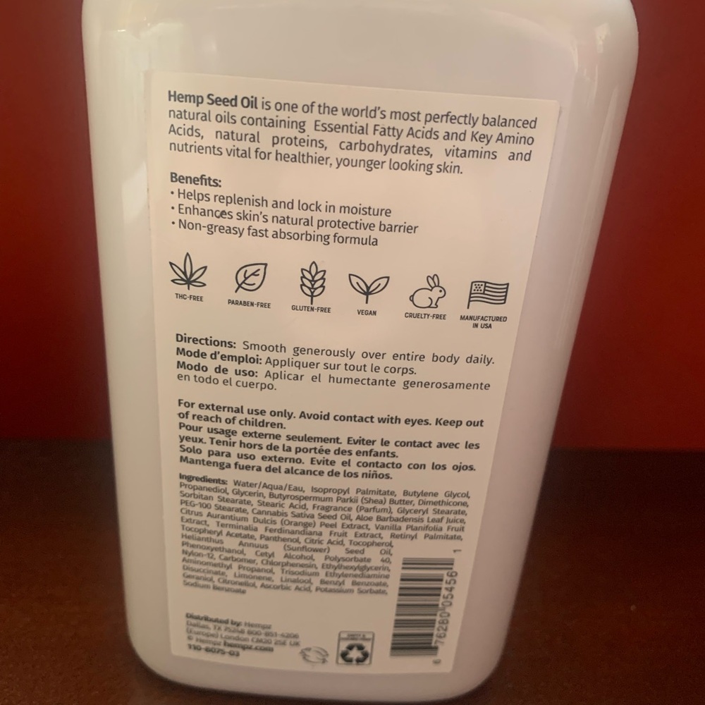 NEW Hempz Winter Wonderland Herbal Body Moisturizer, Holiday, 17 oz - Picture 5 of 5